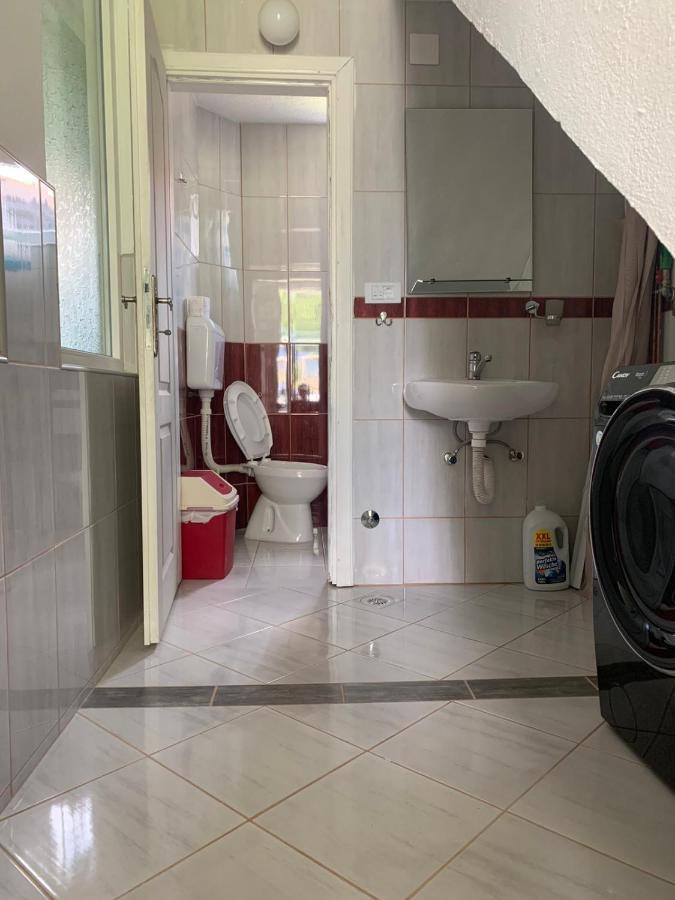 Rooms Lida & Friendly Home Plav Bagian luar foto