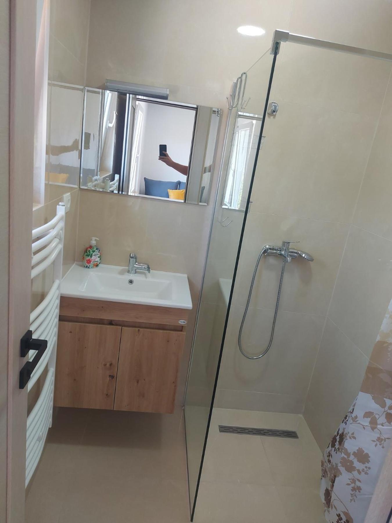 Rooms Lida & Friendly Home Plav Bagian luar foto