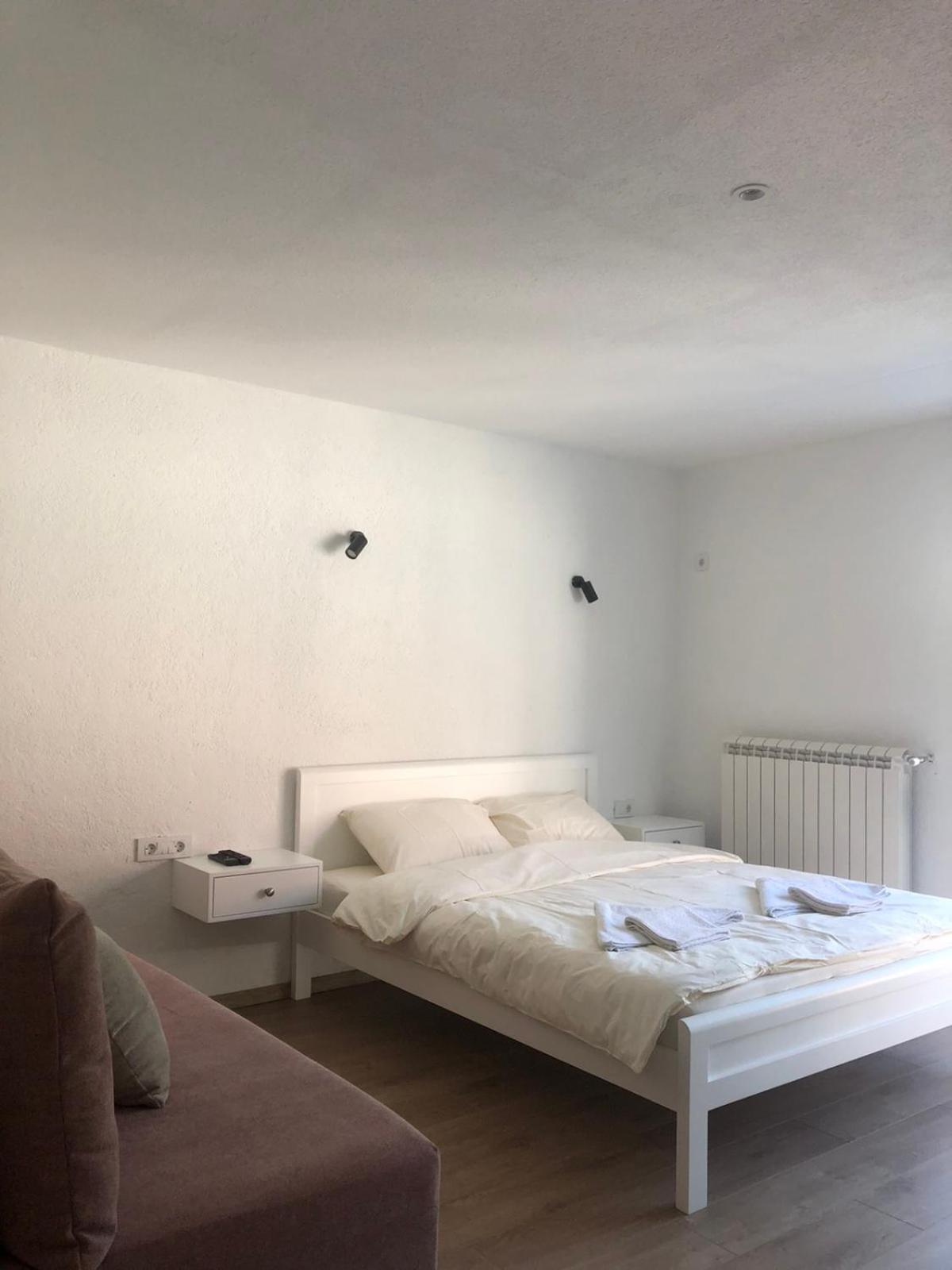 Rooms Lida & Friendly Home Plav Bagian luar foto