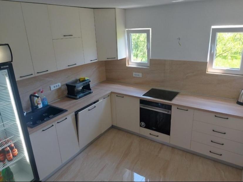 Rooms Lida & Friendly Home Plav Bagian luar foto