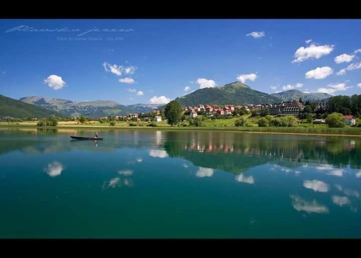 Rooms Lida & Friendly Home Plav Bagian luar foto